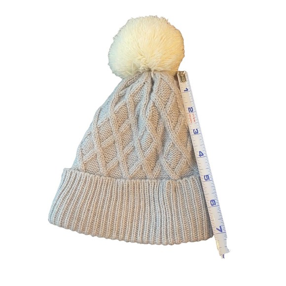 Old Navy Knit with Fur Toboggan Girls Medium Gray White - Picture 3 of 5